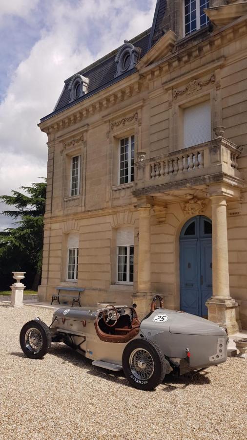 Villa Entiere Du Chateau Lacroix De Civrac 3 Ch, 3 Sdb, Piscine Xxl,Sauna, 4 Etoiles,7 Pers Exterior foto